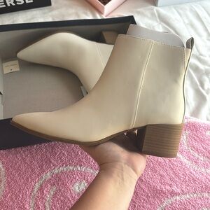 Universal Thread Kennedy Boots